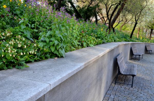 Concrete Retaining Wall Service in Reston
