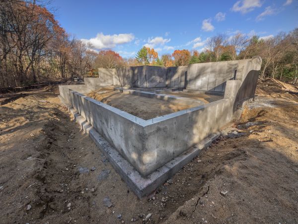 Foundation Wall Pouring in Reston